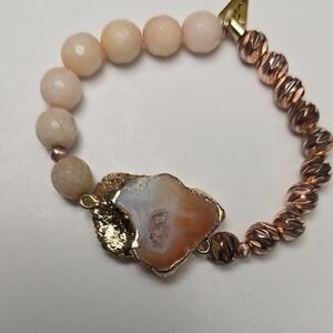 Erimish Peach Agate Slice & Rose Gold Bead Stretch Bracelet